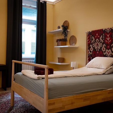 Salon Apartment In Dorcol Historical Belgrado Esterno foto