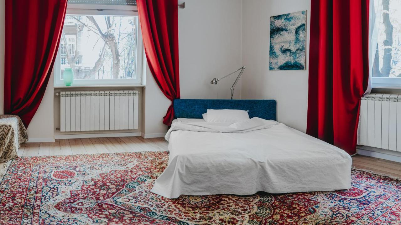 Salon Apartment In Dorcol Historical Belgrado Esterno foto
