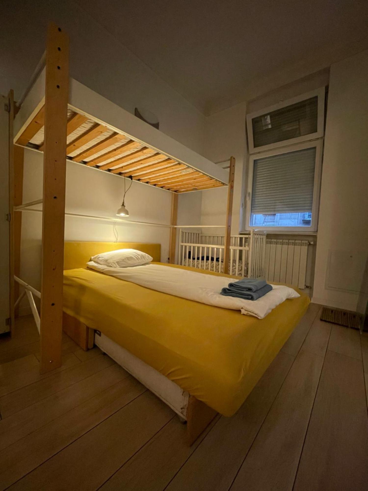Salon Apartment In Dorcol Historical Belgrado Esterno foto
